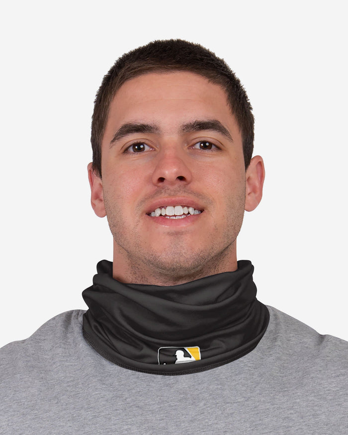 Pittsburgh Pirates On-Field Gameday Gaiter Scarf FOCO - FOCO.com