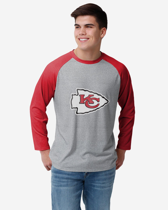 Kansas City Chiefs Gray Big Logo Raglan T-Shirt FOCO S - FOCO.com