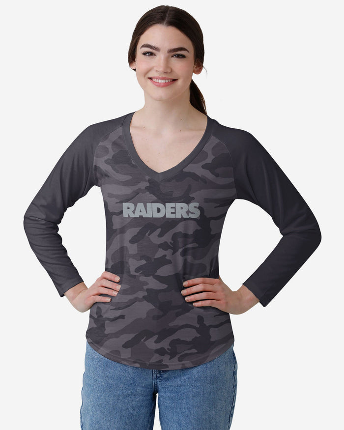 Las Vegas Raiders Womens Wordmark Tonal Camo Raglan T-Shirt FOCO S - FOCO.com