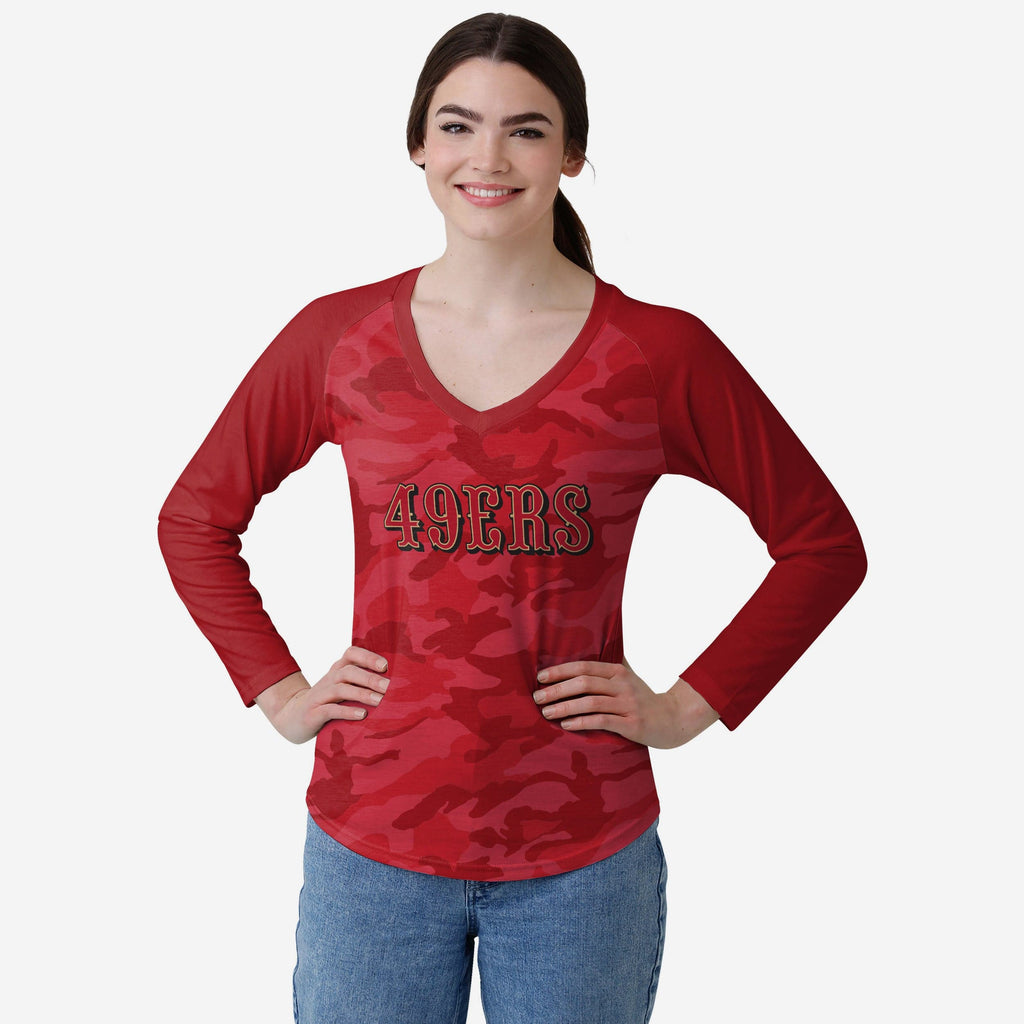 San Francisco 49ers Womens Wordmark Tonal Camo Raglan T-Shirt FOCO S - FOCO.com