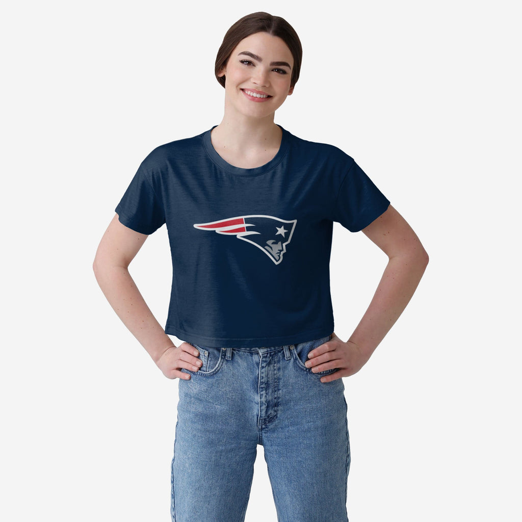 New England Patriots Womens Solid Big Logo Crop Top FOCO S - FOCO.com