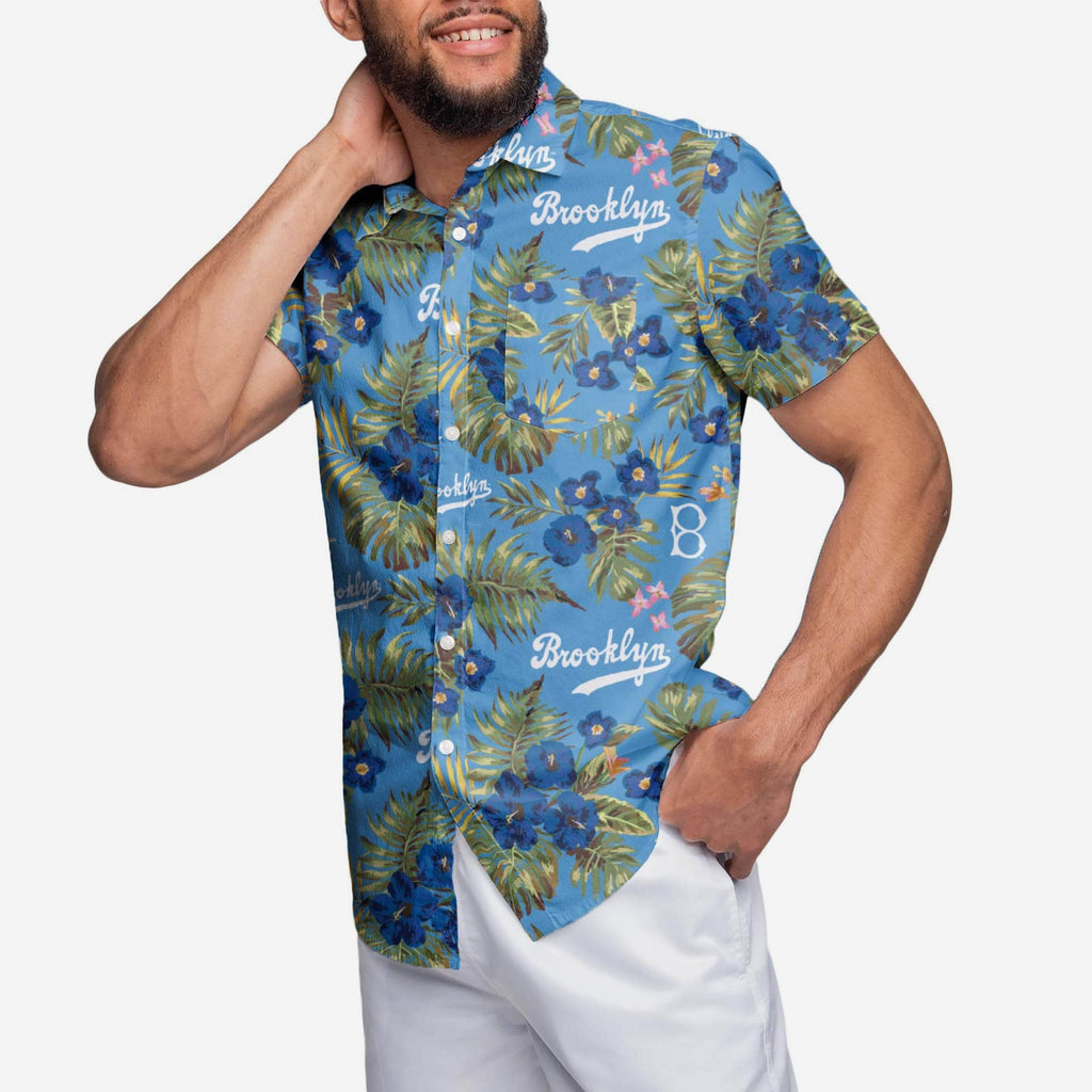 Los Angeles Dodgers Throwback Threads Button Up Shirt FOCO S - FOCO.com