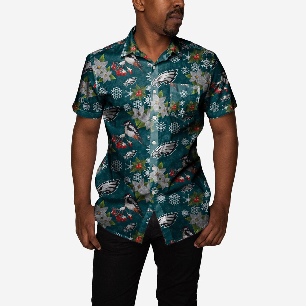 Philadelphia Eagles Mistletoe Button Up Shirt FOCO S - FOCO.com