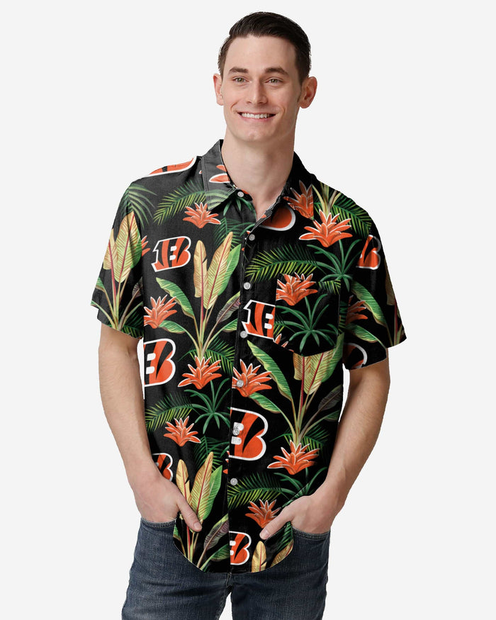 Cincinnati Bengals Victory Vacay Button Up Shirt FOCO M - FOCO.com