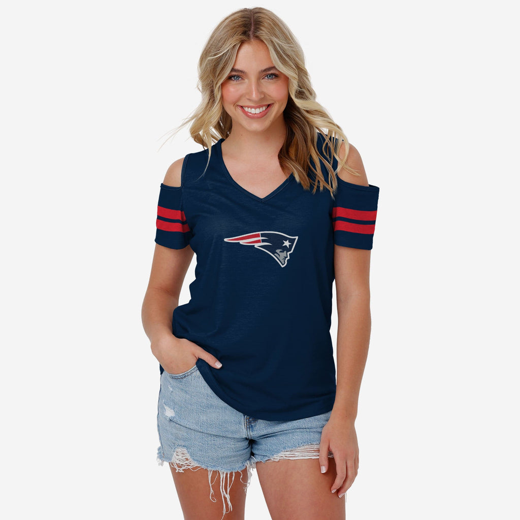New England Patriots Womens Cold Shoulder T-Shirt FOCO S - FOCO.com
